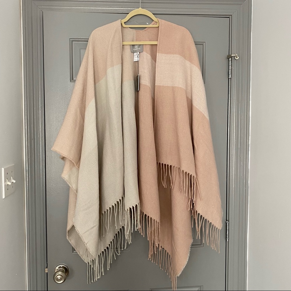 Blush Poncho